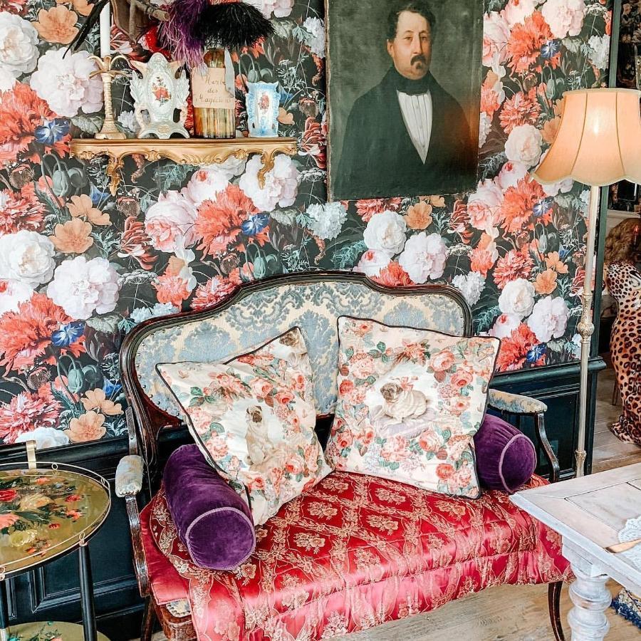 Un Parfum De Violette Acomodação com café da manhã Fourneville Exterior foto